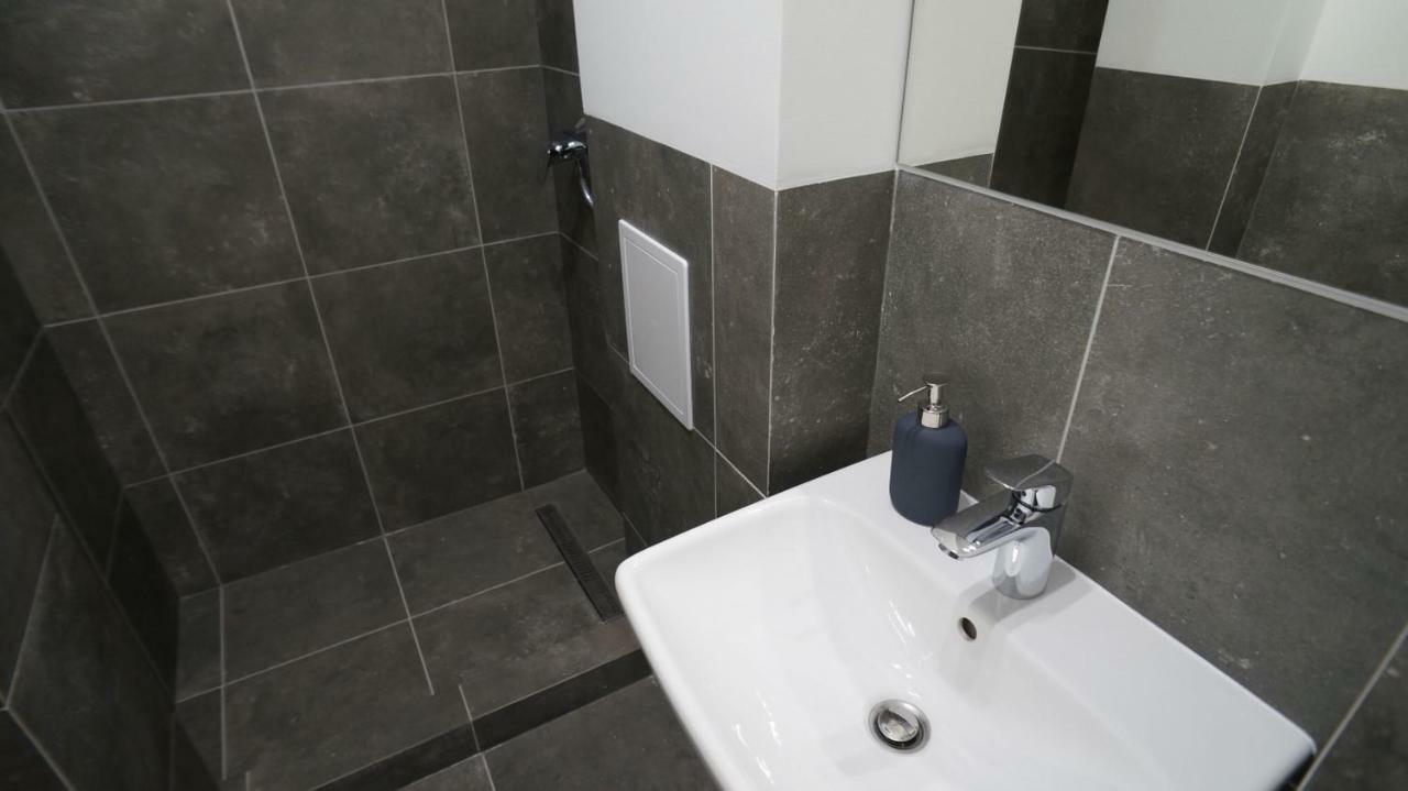 Bagno 154 City Centre Varšava Exteriér fotografie